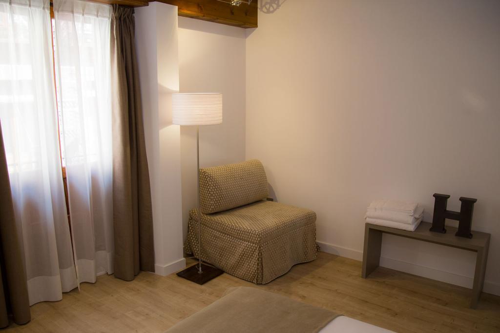 Hab Urban Hostel Segovia Rom bilde